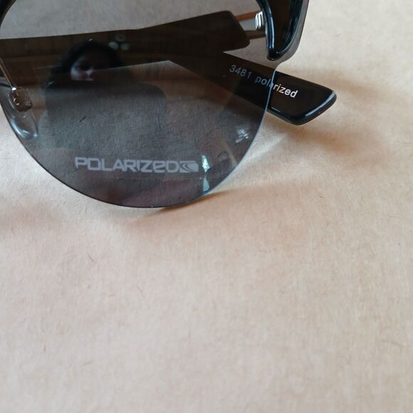 Carve Carolina Polarized Sunglasses Black CV3481 - Picture 8 of 10